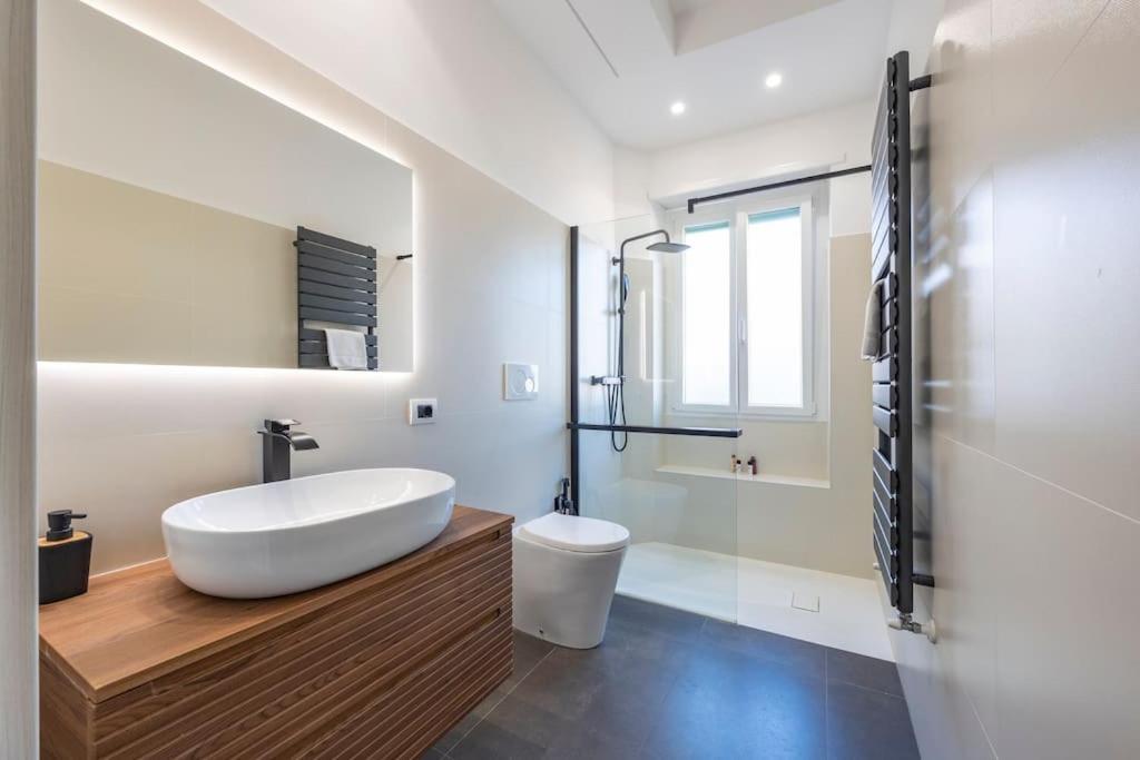 Stylish Apartment Rome Air Conditionig Wifi Tv 50 Metro 4 Minutes Away 外观 照片